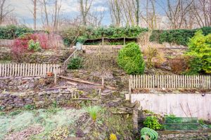 Photo 25- click for photo gallery